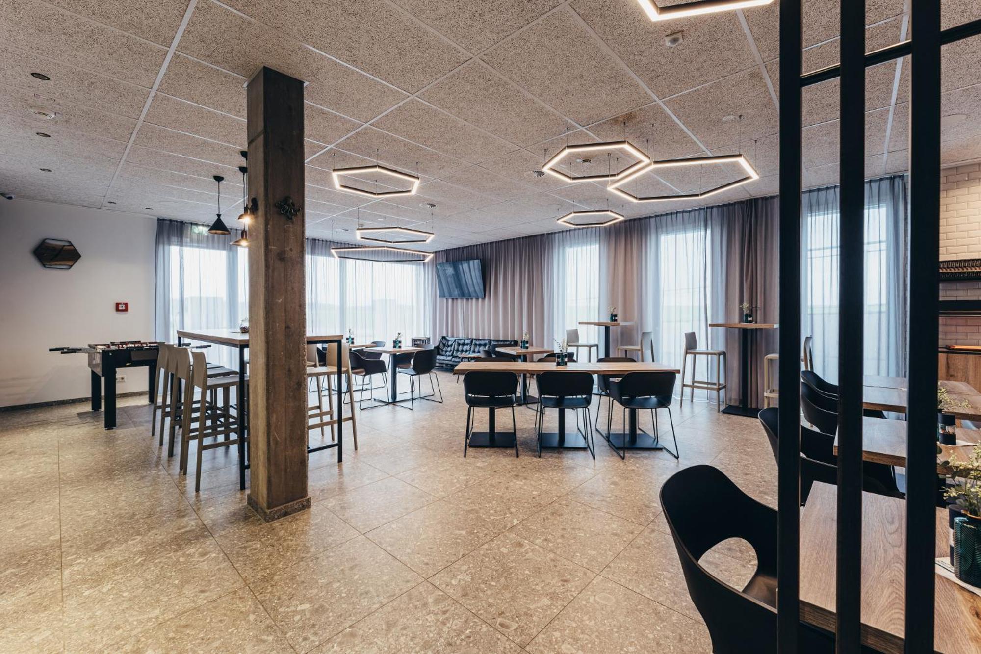 Motel Schlafraum Weng-Dein Smartes Hotel-Contactless Check-In Weng im Innkreis Buitenkant foto